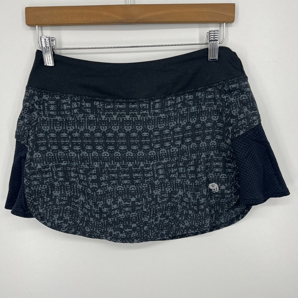 Mountain Hard‎ Wear Active Skirt Women's Size S Black Geometric Print Mini Logo